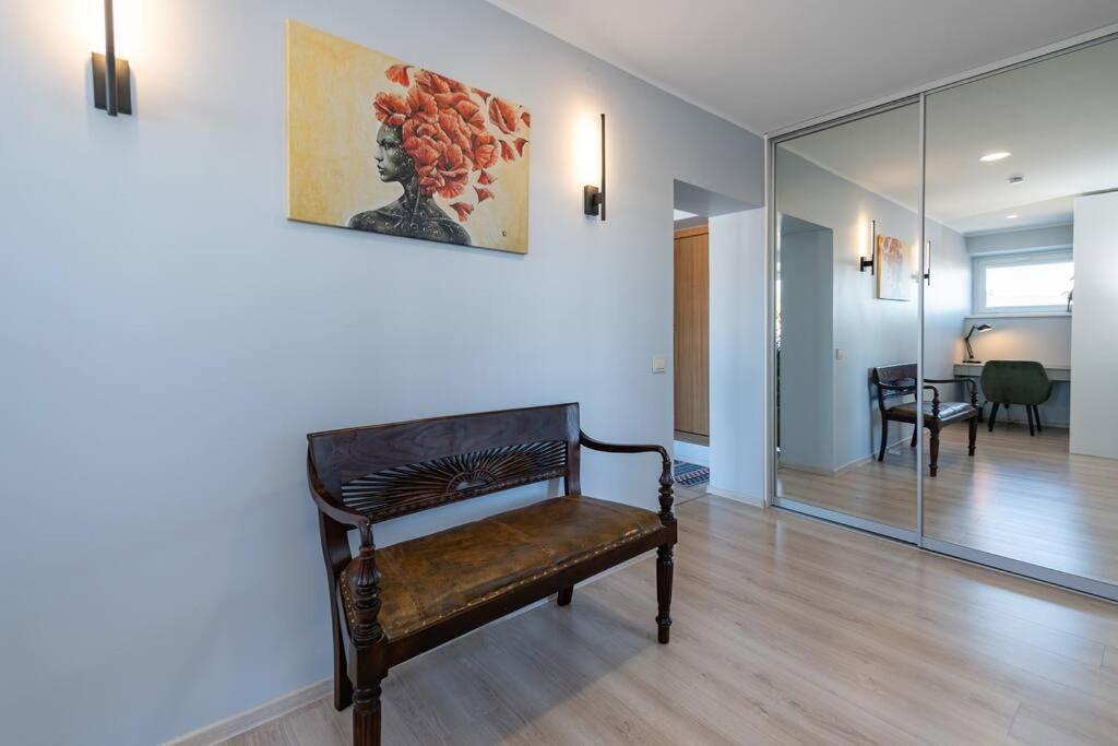 Central 2 Bd Apartment By Hostlovers Kaunas Exterior foto